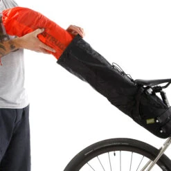 PODSACS Waterproof Saddle Pack -Planetx Shop CCPDWSB P4 02