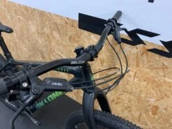 On-One Whippet SX Mountain Bike / Black & Jade / Large -Planetx Shop DBCL00004P3