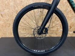 On-One Whippet SX Mountain Bike / Black & Jade / Large -Planetx Shop DBCL00004P5