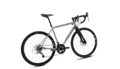 Titus Roadrunner SRAM Force 22 Titanium Road Bike -Planetx Shop Titus Roadrunner Force22 Silver P3